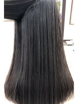 コレットヘア(Colette hair) 内側の癖もご覧の通り!!