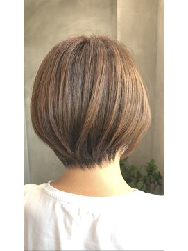 ソイルバイロミー(soil by ROMMY) 黄金比率のショートスタイル/横浜髪質改善