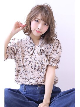 オーロ 西宮店(ORO) ハイライト　ベージュ　ゆるウェーブ