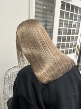 ダイアモンドリリー(Diamond Lily) ミルクティーベージュ