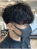 波巻きスパイラルパーマメンズマッシュシャドウパーマウルフ30代