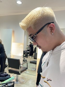 タイドヘアー 高槻2号店(TIDE HAIR) ハイブリーチショート