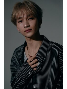 ジーナ 流山おおたかの森(Zina) 髪質改善＊金髪韓国マッシュ＊美髪【Zinaおおたか】