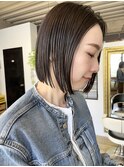 NUDE ミニボブ 切りっぱなしボブ前下がりボブ ワンレンボブ