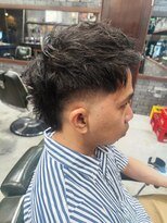 フォーコーナーズカットショップスリーセント 栄(FourCornersCutShop 3/cent)&nbsp;スパイキーショート/バーストフェード/フェードカット