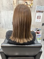 ブリエ(BRILLER) ミディアムボブ