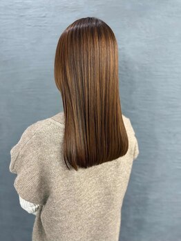 ジェネスタ(GENESTA)の写真/髪質に合わせた4種類のトリートメントを用意し、一人ひとりのニーズに応えられるサービスを提供しています*