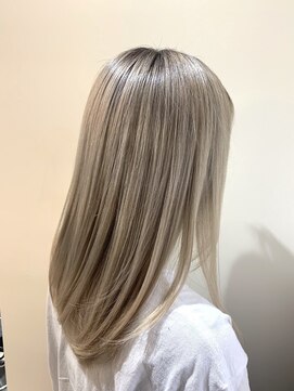 salon de MiLK 札幌大通店【サロン ド ミルク】 smoky blonde