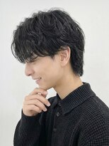 アンレーブ(UNREVE) 暗髪マッシュ × ニュアンスパーマ