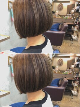 フィン(FiN by allure) 浦前ツバサ/ハイライト×丸みボブ小顔ヘア