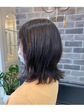 アッシュ 淵野辺店(Ash) 外ハネミディアムレイヤー！