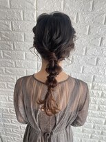 アメジスト(amethyst) 結婚式・二次会☆変形ローポニー/セミロング/ロング/アレンジ
