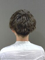 ビーダンディー(Bee dandy)&nbsp;ビジネスツーブロックマッシュショート 波巻きスパイラルパーマ