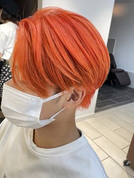 テトラ バイ ネオリーブ 横浜西口店(tetra by neolive) 横浜★ケアブリーチインナーカラーオレンジ