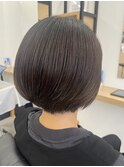 ショートボブ