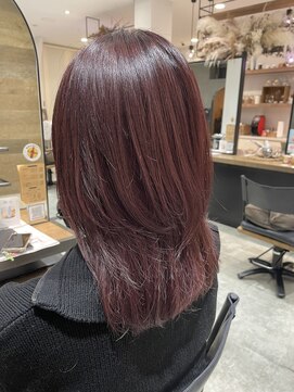 ビヨウシツ ポスタ ピンクブラウン