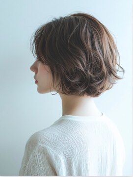 ドアーズ(Door's) 30代40代ショート白髪染めグレイカラーボブ艶栄名駅伏見丸の内