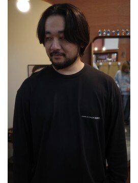 エディ(Edy) メンズセンターパートカルマパーマ韓国ヘアブラウンカラー岡山