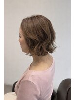 ロエ(loe) 海外風ウェーブ☆白髪ぼかしハイライト