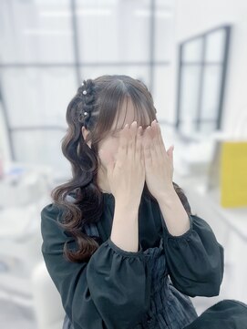 セラフィ(Seraphy) 編み上げハーフツイン