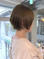 ロリム(RorriM)&nbsp;ショートカット ブリーチなしダブルカラー ヘーゼルベージュ