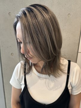 リック(Ric by KENJE) バレイヤージュ×シルバーアッシュ
