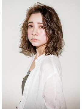 アズーア ヘアーアンドスパ(azure hair&spa) 30代40代に似合う美髪ハイライトスタイル