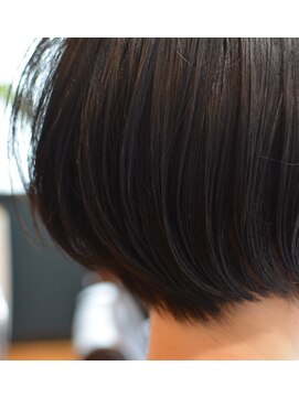 ヴェイン(VEIN) 春のスタイルチェンジ ミニマムショートボブ