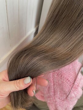 ナンバー ユアイロ 川崎(N° uairo) 大人かわいいくびれミディーラベンダーインナーカラー