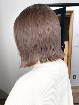 リルア 博多(LIRUA) ハイトーンベージュカラー