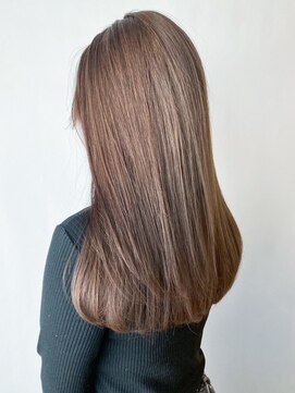 アイティー バイ アルバム 中野店(IT by ALBUM) ブラウンベージュロング_外ハネボブセクションカラー_ba380321