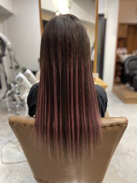 フツーロ 栄(FUTURO) メッシュ　ピンクヘア　プルエクステ　エクステ