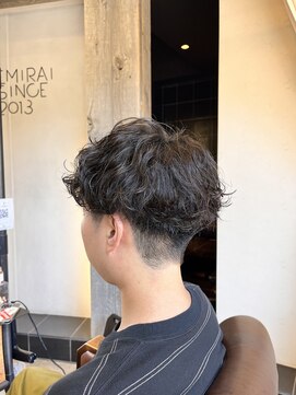 ナンバー エミライ 溝の口(N° emirai) 【根岸限定クーポン】波巻きパーマ