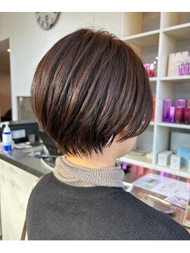 リノ 金山(Rino) ショートボブ