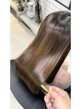 アンド(ANDO) 【髪質改善】Premiumアルカリ酸熱トリートメント&カット