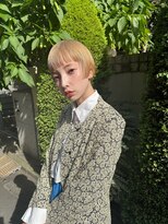 ガルテ(GARTE)&nbsp;ホワイトベージュ／ショートボブ/ボックスボブ