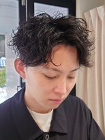 パール(PEAR+L)&nbsp;ビジネスマンシャドウパーマ　【麻生侑佑】