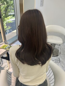 ロンドルピナス 小倉(Lond Lupinus) ミディアムヘア暗めカラー/デザインカラー/フェイスフレーミング