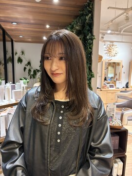 ヘアー アンベリール(HAIR EMBELLIR) レイヤーカット