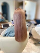 イリス 栗平(iiris)&nbsp;ブリーチピンクベージュ☆艶ストレートロング