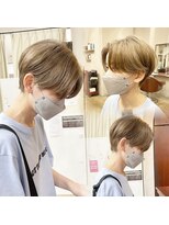 ハピネス 王寺店(Happiness)&nbsp;ハンサムショート ハイトーン 中性ヘア センターパート 王寺