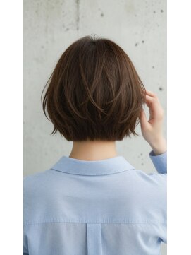 コートフィールエー(CO_T feel.a) 透明感カラー×無造作パッツン前髪の抜け感ショート
