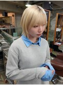 ミルクティーブロンドレイヤーボブ