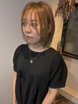 トイトイトイ(toi toi toi) オリーブアッシュカラー レイヤーカット