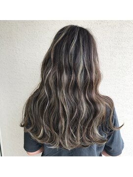 ヘアメイク アリープ(HAIR MAKE ALEAP) 抜け感ハイライト ほつれロング
