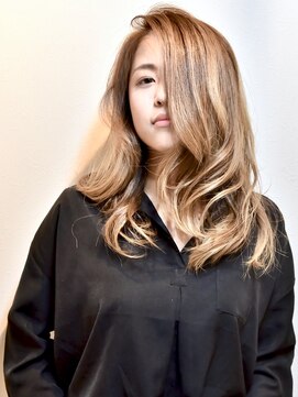 ヘアーリゾートテラス(hair resort terrasse) 大人かわいいモードフェザーロング3Dカラーグラデーションカラー