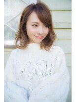 リル(Lilou)&nbsp;【Lilou】大人かわいい ふわミディ イルミナカラー