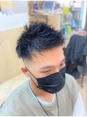 フェード&ツーブロックスのパイキーショート