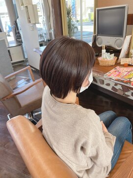 アート(art) 丸みのあるショートスタイル！