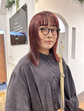 ココロクレド(COCOLO credo) 顔まわりレイヤー × チェリーレッド